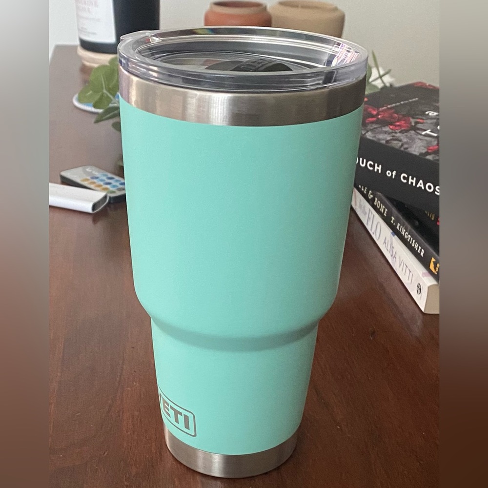 Yeti 30oz tumbler with mag slider lid, seafoam